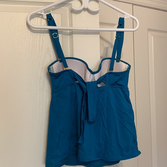 Coco Reef LIKE NEW Tankini Top - 32/34C - Picture 3 of 4